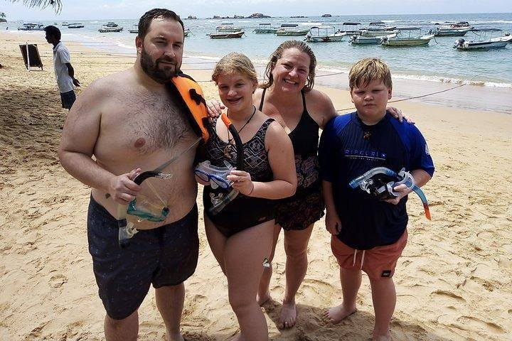 Glass Bottom Boat Tour and Snorkeling Hikkaduwa  - Photo 1 of 25